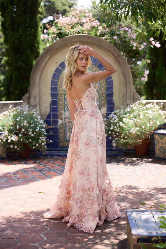 Chelsea | Dress in Peach Tapestry